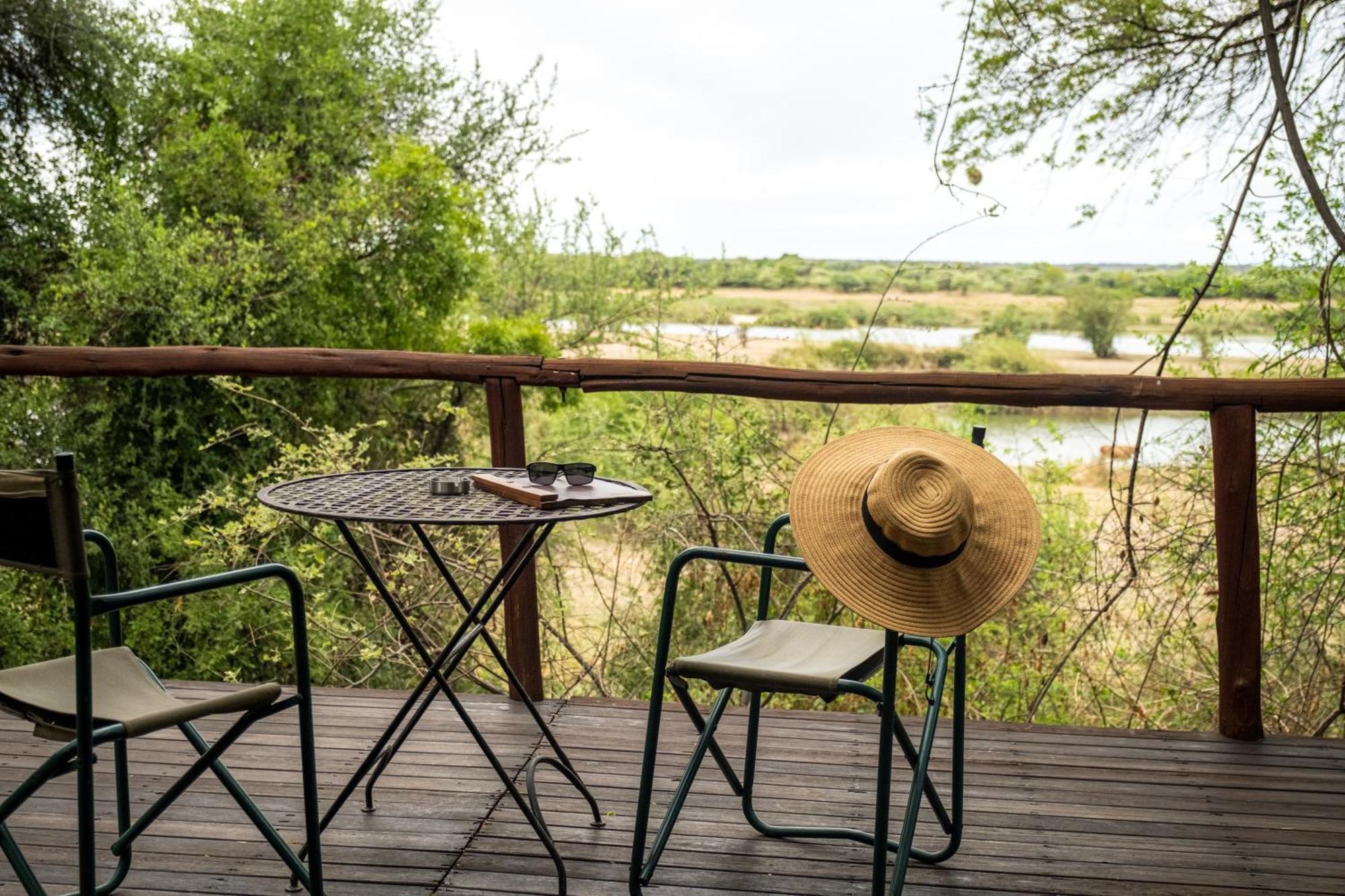 Taranga Safari Lodge Rundu Exterior photo